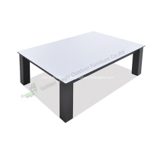 Table en aluminium avec plateau en HPL
